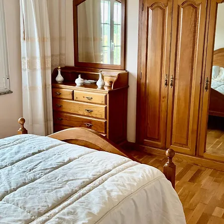 Aloe Semesterbostad Outeiro de Rei