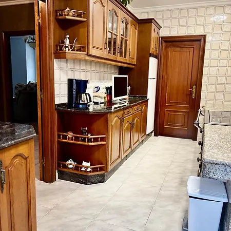 Aloe Semesterbostad Outeiro de Rei